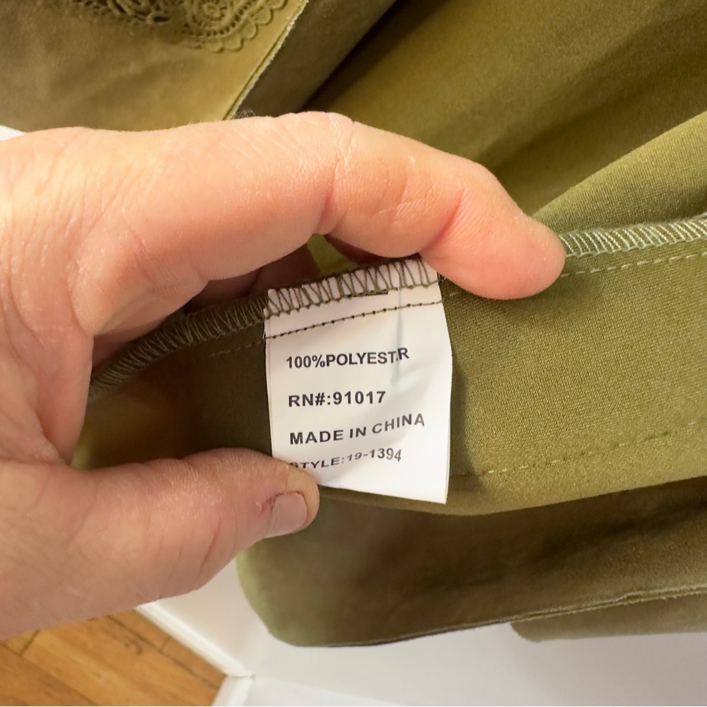 Solltaaire small green 19 p2p 28-1/2 length. Blazer jacket beautiful preowned - Picture 8 of 9